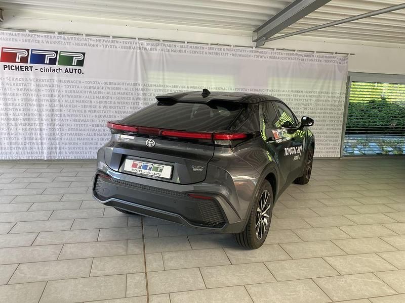 Gebraucht Toyota C-HR Team 197 PS (144 kW) 2024 Marlingrau metallic / dach sch SUV