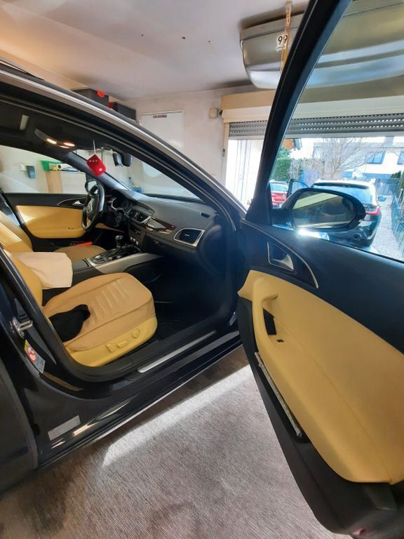 Gebraucht Audi A6 Sport 245 PS (180 kW) 2012 Blau Kombi