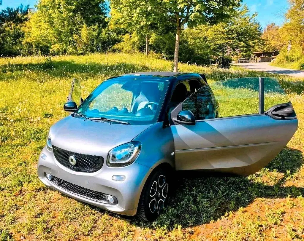 Używany Smart ForTwo Cabrio Prime 90 KM (66 kW) 2016 Szary Kabriolet