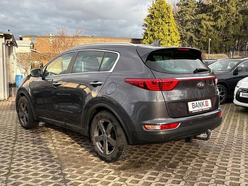 Gebraucht Kia Sportage 141 PS (103 kW) 2017 (e5b) dark gun metal SUV