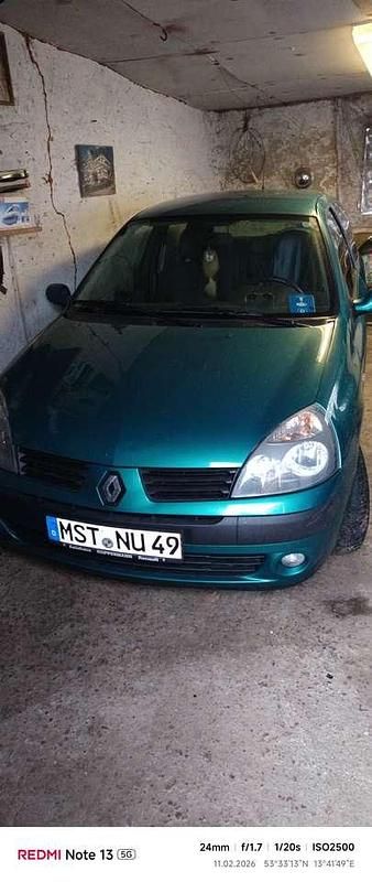 Gebraucht Renault Clio II Campus 75 PS (55 kW) 2006 Grün Limousine