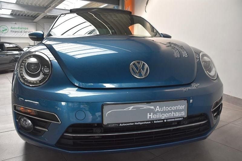 Blau Gebraucht 2017 VW Beetle Allstar Limousine | 14.580 € (Guter Preis) - Bild 1/4