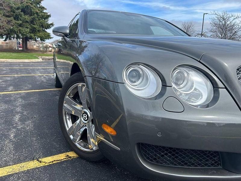 Gebraucht Bentley Continental Flying Spur 559 PS (411 kW) 2008 Schwarz Limousine