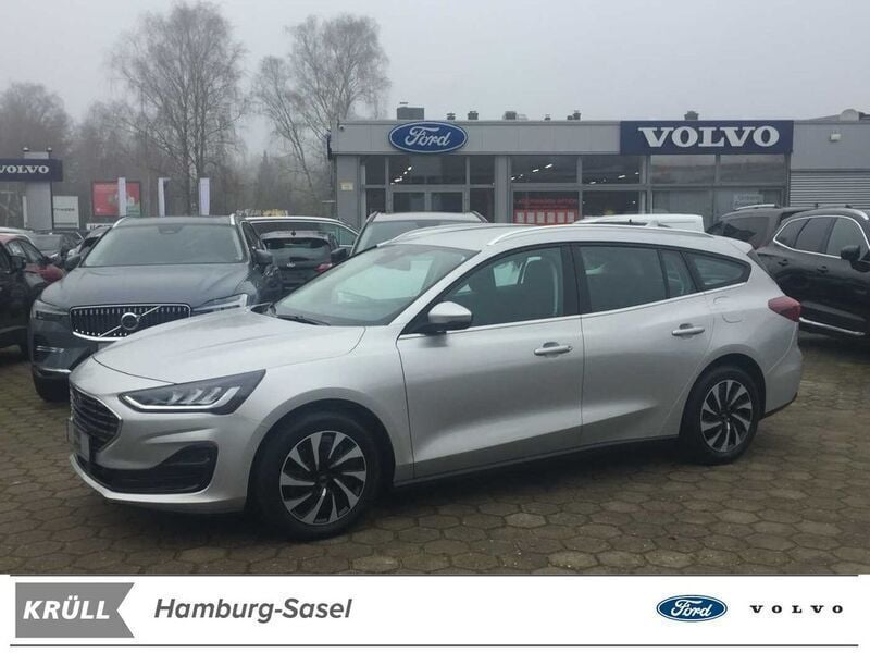 Gebraucht Ford Focus Titanium 125 PS (91 kW) 2023 Silver metallic Kombi