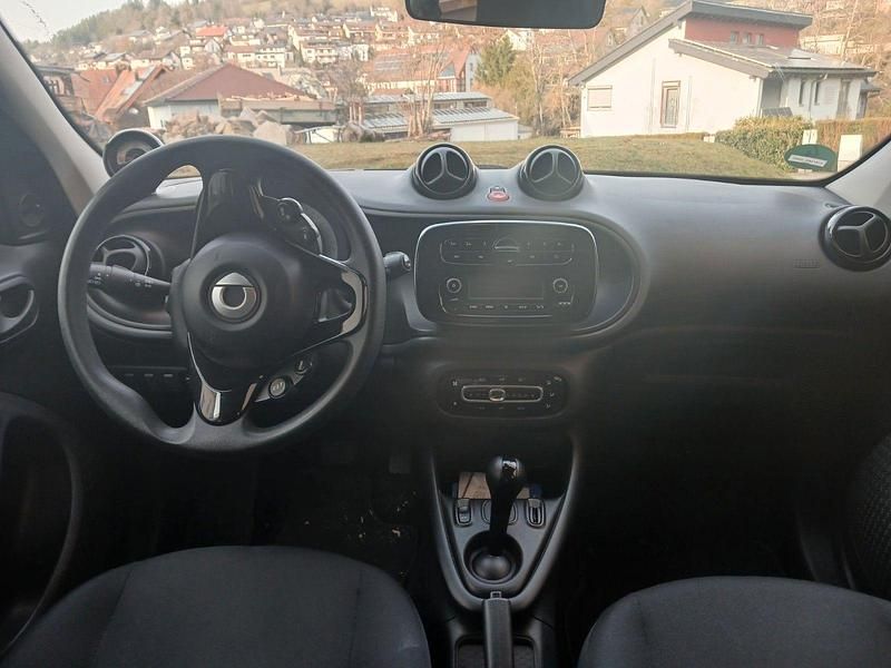 Gebraucht Smart ForFour Electric Drive 60 kW (82 PS) 2021 Schwarz Kleinwagen