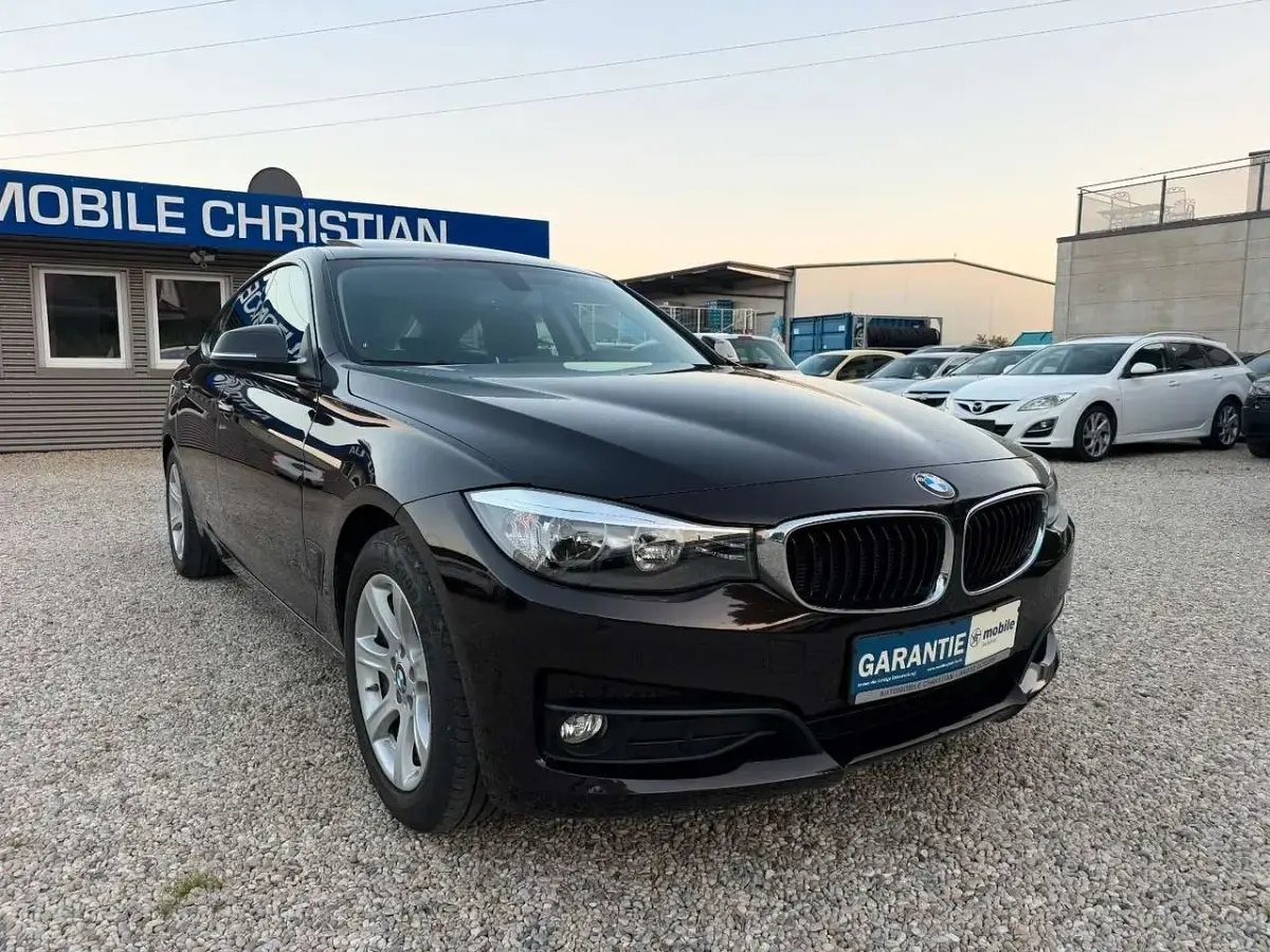 Gebraucht BMW 320 190 PS (139 kW) 2015 Sparkling brown metallic Limousine