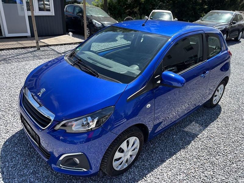 Blau Gebraucht 2019 Peugeot 108 Active Kleinwagen | 8.490 € (Fairer Preis) - Bild 1/4