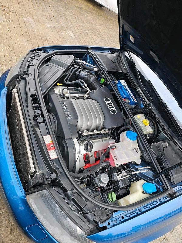 Gebraucht Audi A4 220 PS (161 kW) 2004 Blau Limousine