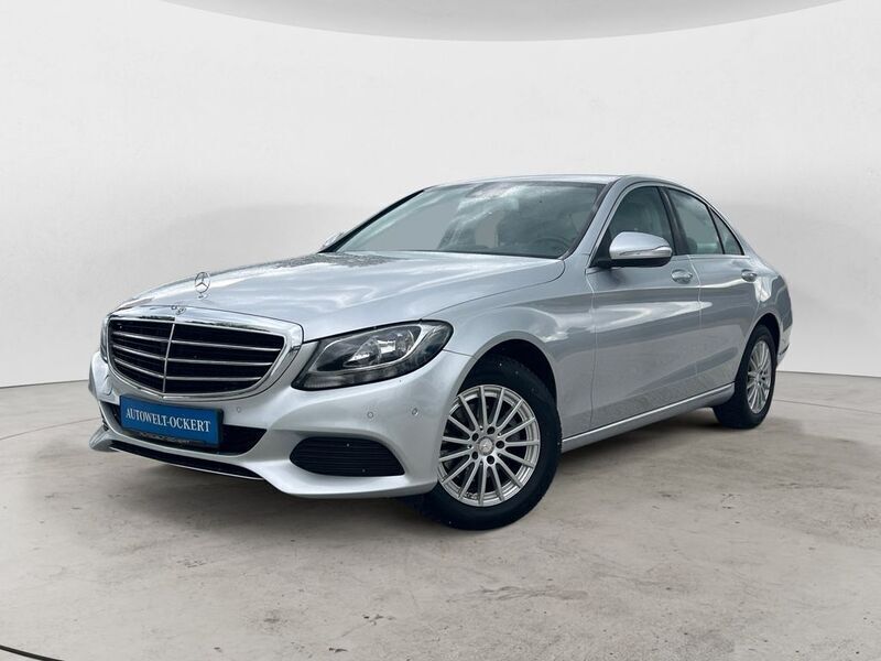Silber Gebraucht 2014 Mercedes C180 Exclusive Limousine | 13.980 € (Guter Preis) - Bild 1/4