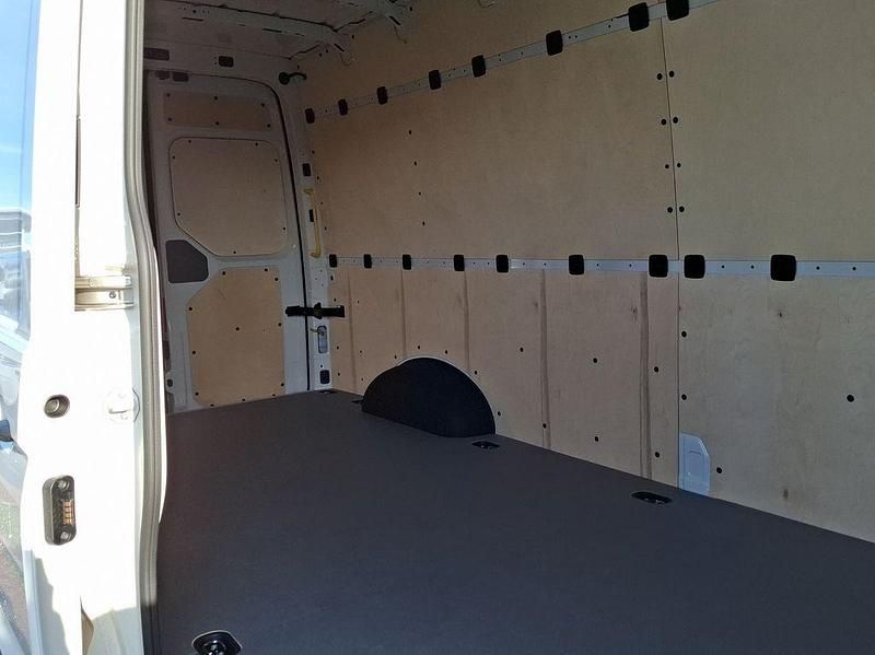 Neu VW Crafter 177 PS (130 kW) 2025 Weiß Van