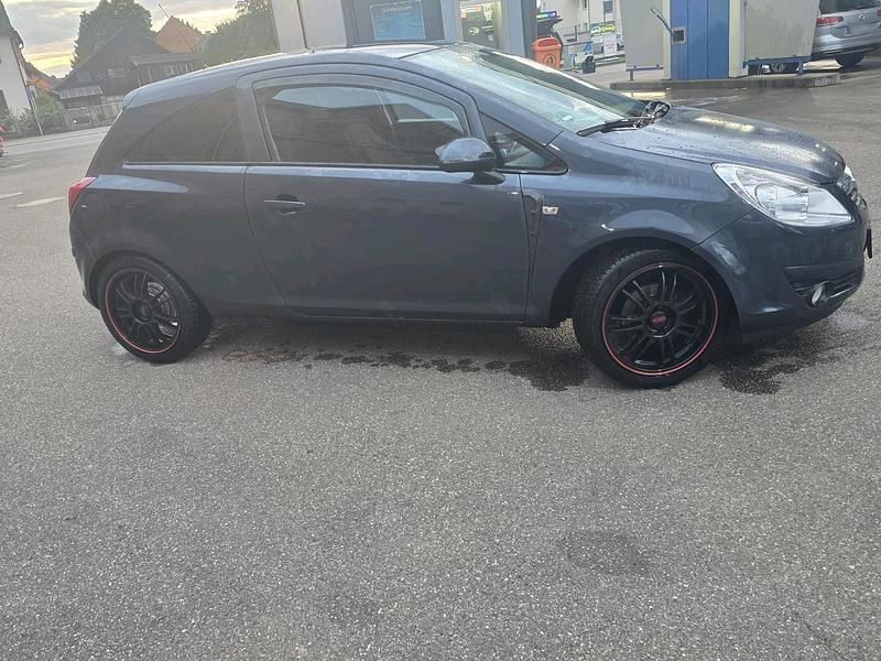 Second-hand Opel Corsa 86 CP (63 kW) 2009 Argintiu Hatchback