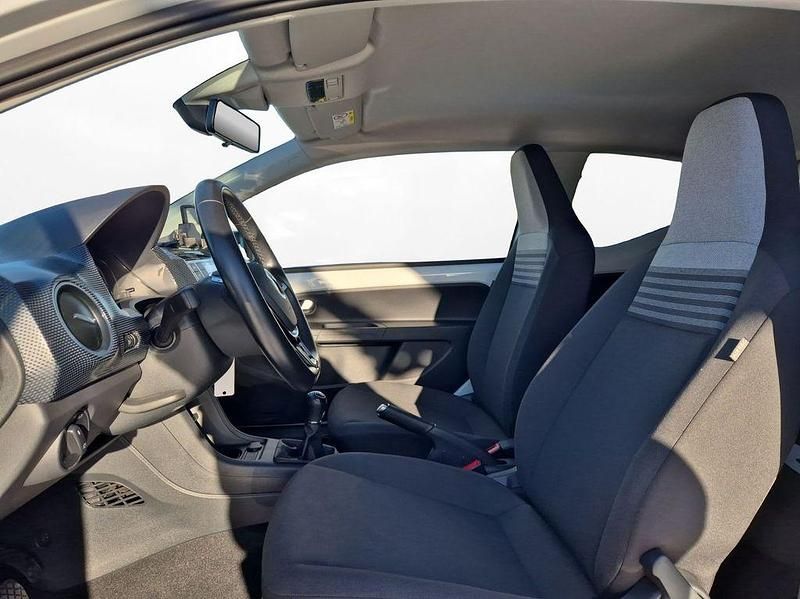 Gebraucht VW up! R-line 65 PS (47 kW) 2021 Weiß Kleinwagen