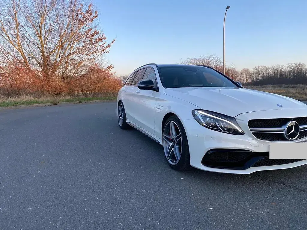 Gebraucht Mercedes C63 AMG AMG 510 PS (375 kW) 2016 Weiß Limousine