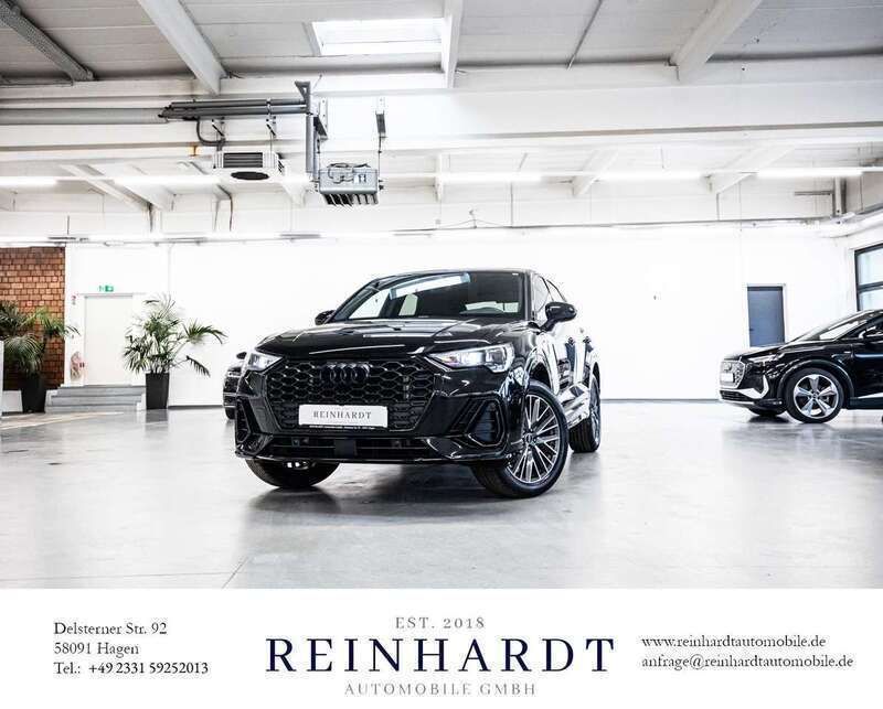 Mythosschwarz metallic Gebraucht 2023 Audi Q3 Sportback S-Line SUV | 37.465 € - Bild 1/3