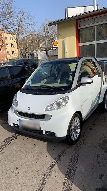 Gebraucht Smart ForTwo Coupé 71 PS (52 kW) 2009 Weiß Coupé