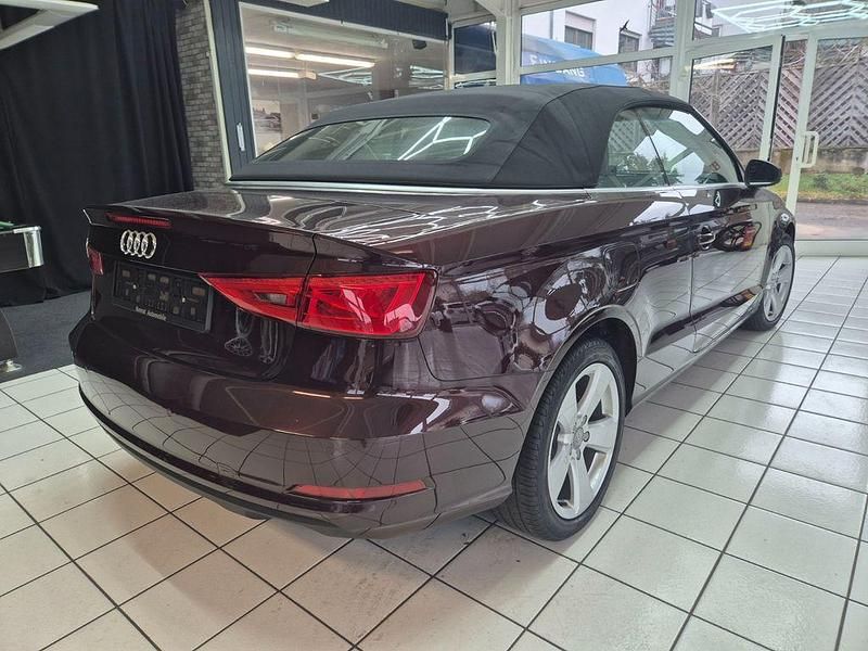Gebraucht Audi A3 Cabriolet Ambiente 150 PS (110 kW) 2014 Violett Cabrio