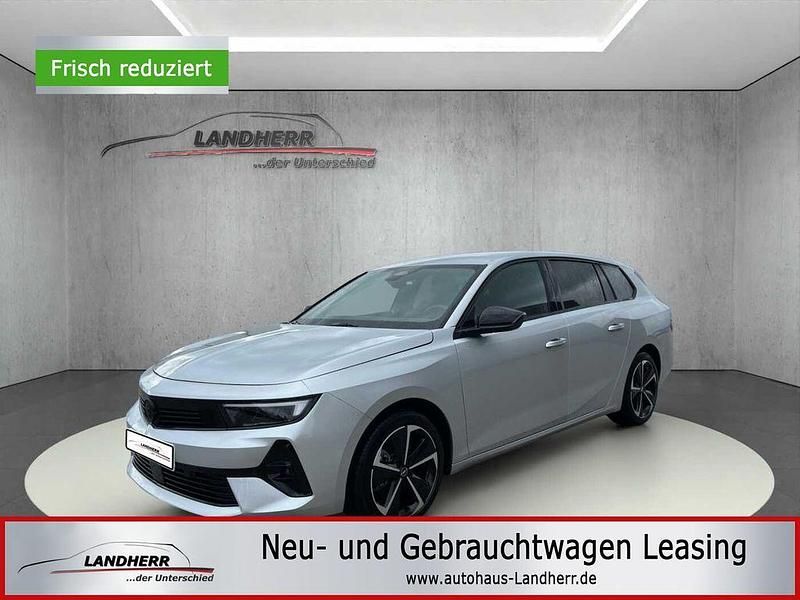 Gebraucht Opel Astra 131 PS (96 kW) 2024 Kristall silber (metallic) Kombi