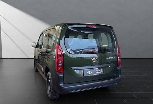 Neu Toyota Proace Verso City 110 PS (80 kW) 2026 Grün Kombi
