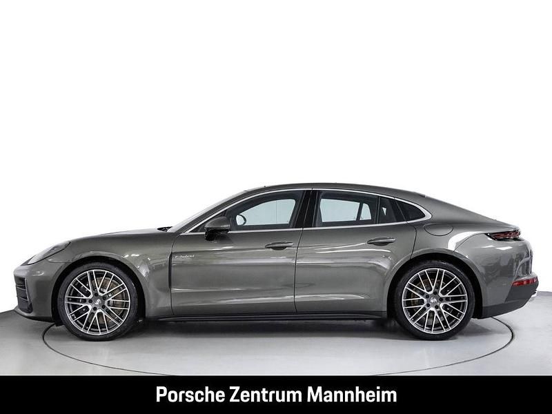 Neu Porsche Panamera 4 470 PS (345 kW) 2026 Gruen Limousine