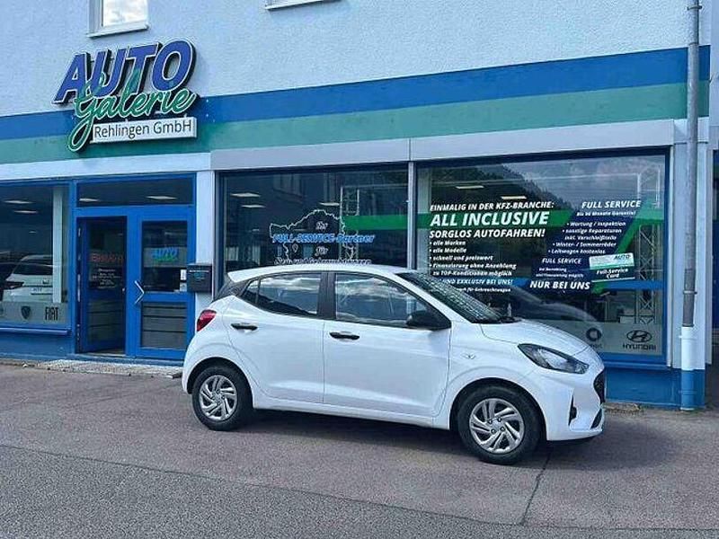 Weiß Neu 2025 Hyundai i10 Kleinwagen | 19.990 € (Etwas zu teuer) - Bild 1/4