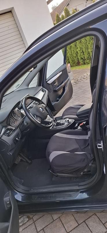 Gebraucht BMW 220 190 PS (139 kW) 2017 Blau Kombi