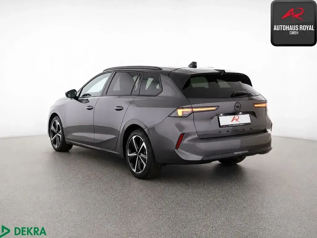 Gebraucht Opel Astra 131 PS (96 kW) 2025 Lackierung platiniumgrau/typ Kleinwagen
