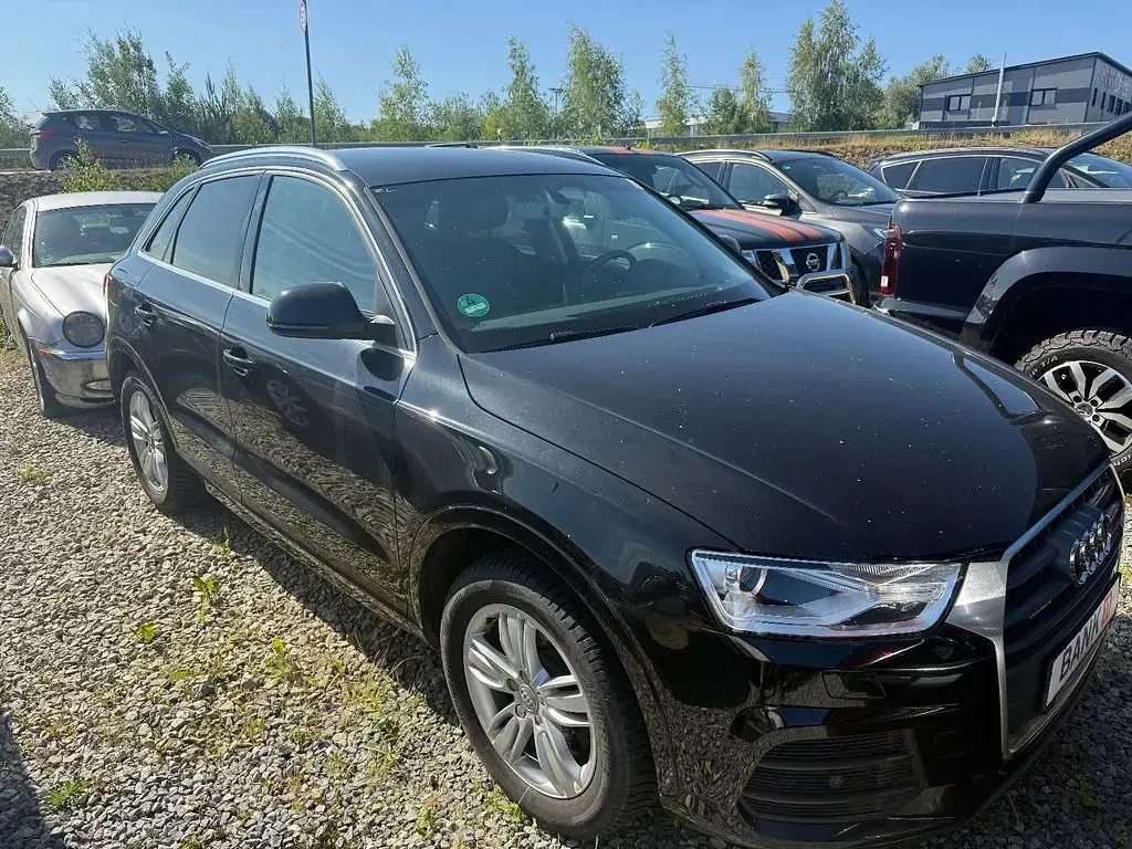 Gebraucht Audi Q3 Sport 150 PS (110 kW) 2016 Schwarz SUV