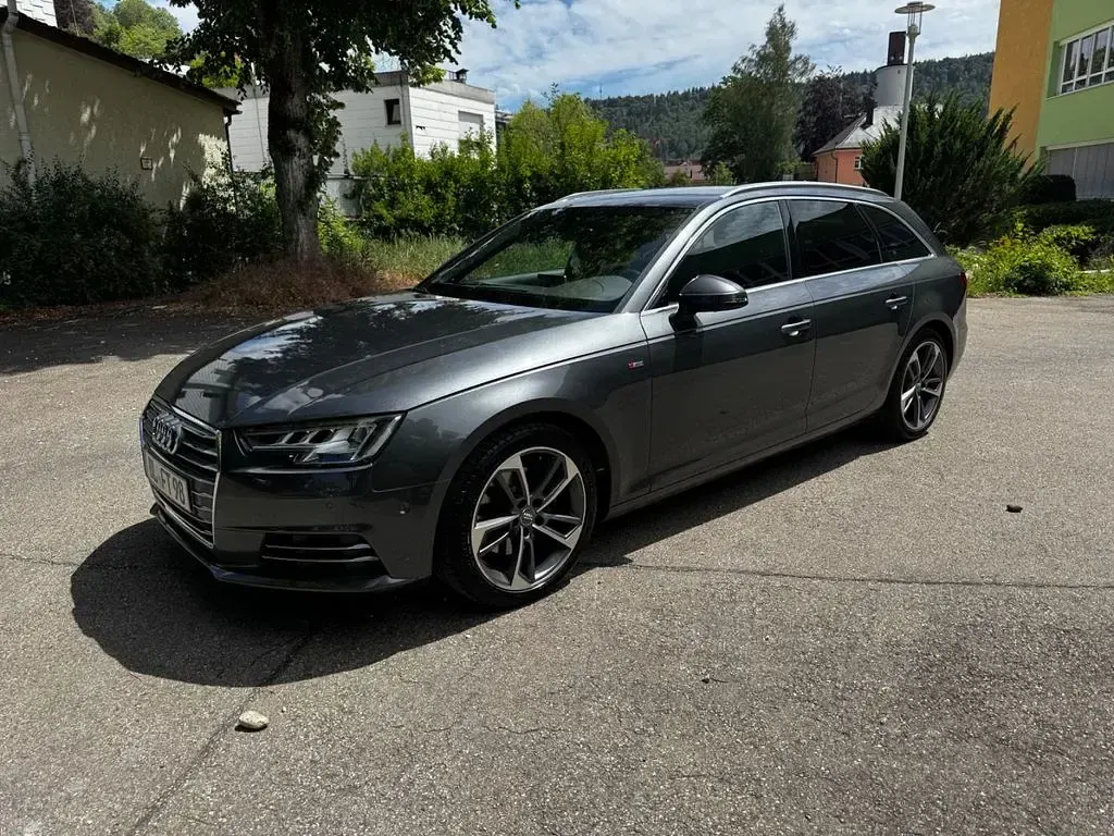 Gebraucht Audi A4 S-Line 190 PS (139 kW) 2016 Grau Limousine