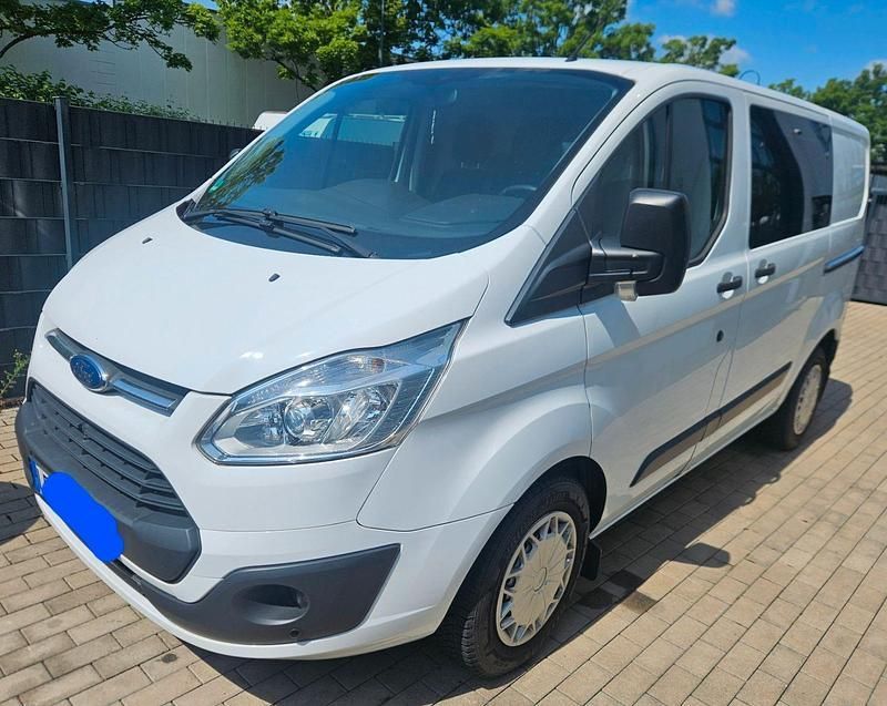 Weiß Gebraucht 2018 Ford Tourneo Custom Van / Kleinbus | 11.000 € (Superpreis) - Bild 1/4