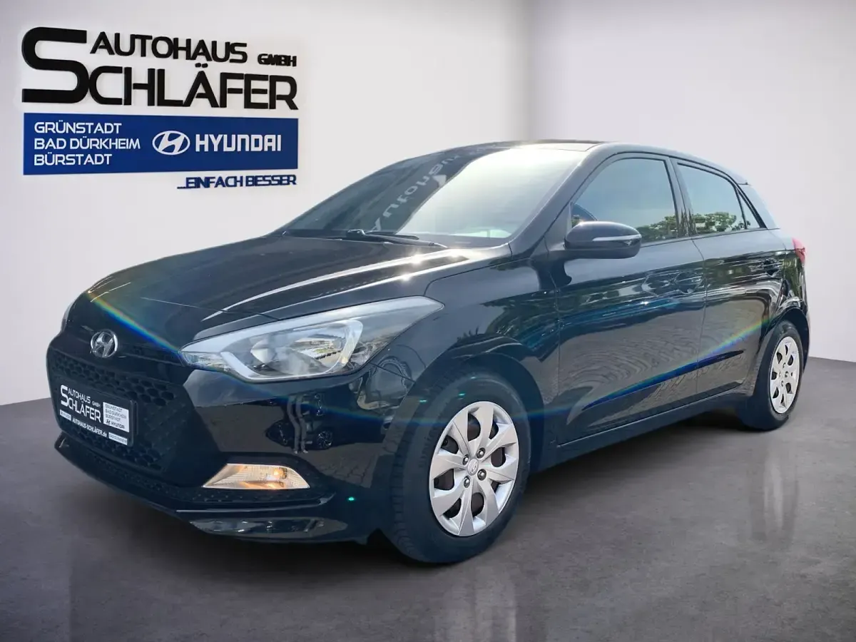 Gebraucht Hyundai i20 GO! 75 PS (55 kW) 2017 Limousine