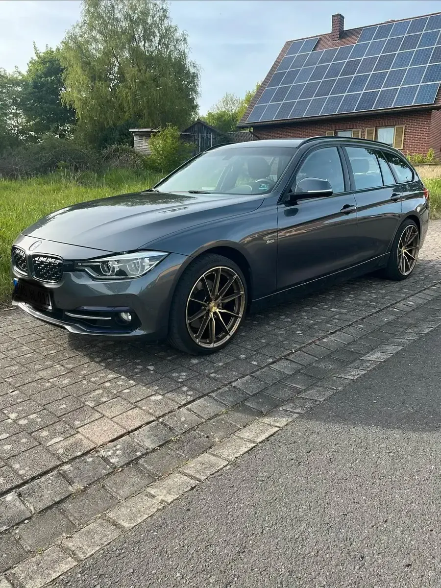 Second-hand BMW 330 258 CP (189 kW) 2015 Gri Break