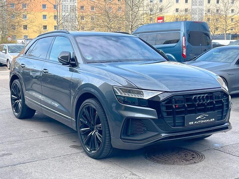 Gebraucht Audi SQ8 Sport 507 PS (372 kW) 2022 Grau SUV