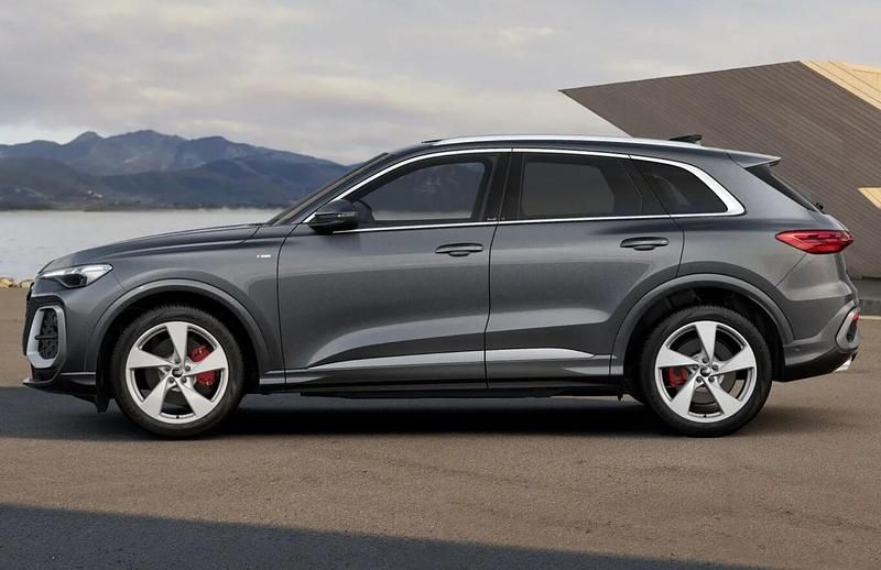 Neu Audi Q5 Ambiente 299 PS (219 kW) 2026 Daytonagrau perleffekt SUV