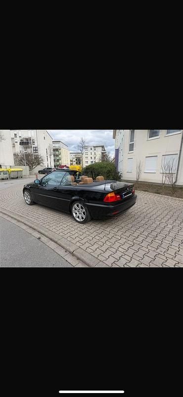 Gebraucht BMW 318 Cabriolet 143 PS (105 kW) 2004 Schwarz Cabrio
