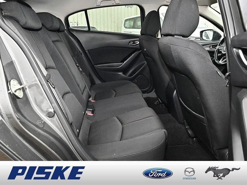 Gebraucht Mazda 3 Signature 120 PS (88 kW) 2018 Machine gray Limousine
