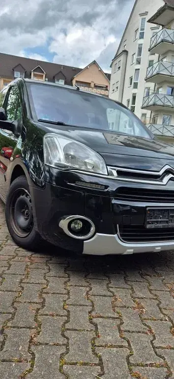 Gebraucht Citroën Berlingo SELECTION 92 PS (67 kW) 2014 Schwarz Van / Kleinbus