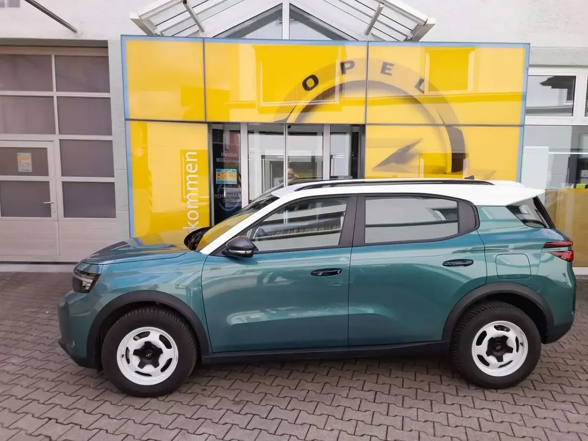 Gebraucht Opel Frontera Edition 136 PS (100 kW) 2025 Khaki grün SUV