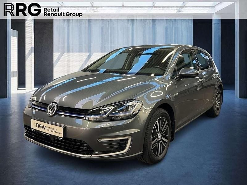 Gebraucht VW e-Golf 100 kW (136 PS) 2020 Indiumgrau metallic Kleinwagen