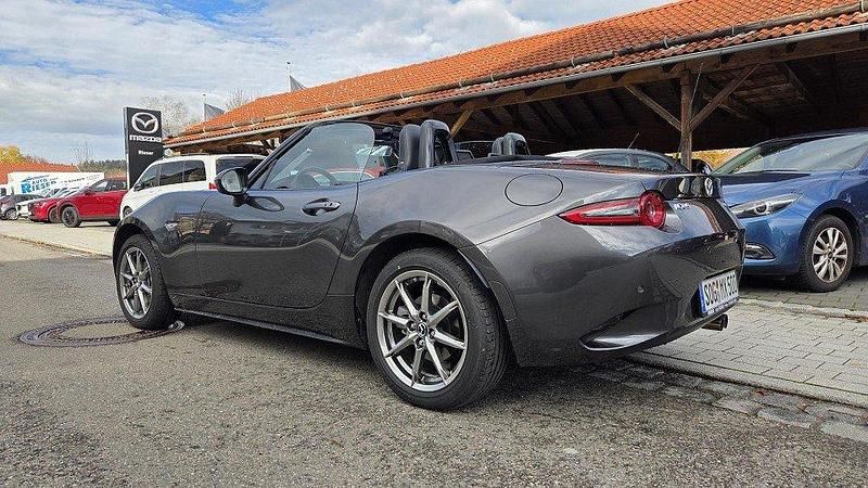 Gebraucht Mazda MX5 Exclusive-Line 132 PS (97 kW) 2025 Machine gray Cabrio