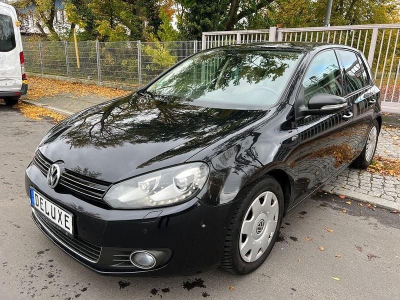 Schwarz Gebraucht 2011 VW Golf VI Highline Limousine | 6.490 € (Guter Preis) - Bild 1/4