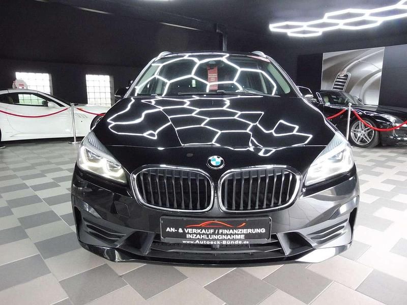 Gebraucht BMW 220 190 PS (139 kW) 2018 Black sapphire metallic Van / Kleinbus
