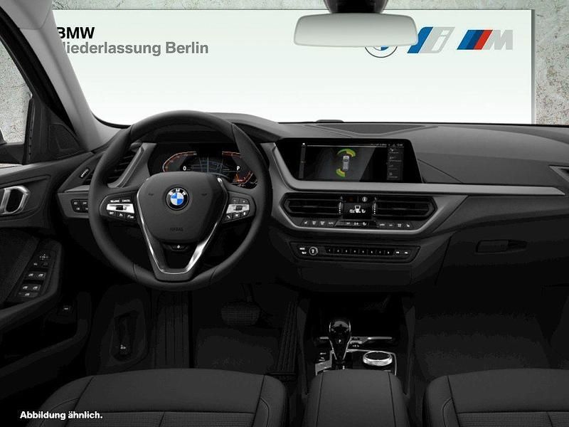 Gebraucht BMW 118 136 PS (100 kW) 2023 Weiß Kleinwagen