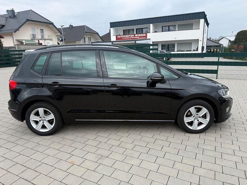 Gebraucht VW Golf VII Comfortline 125 PS (91 kW) 2015 Schwarz SUV