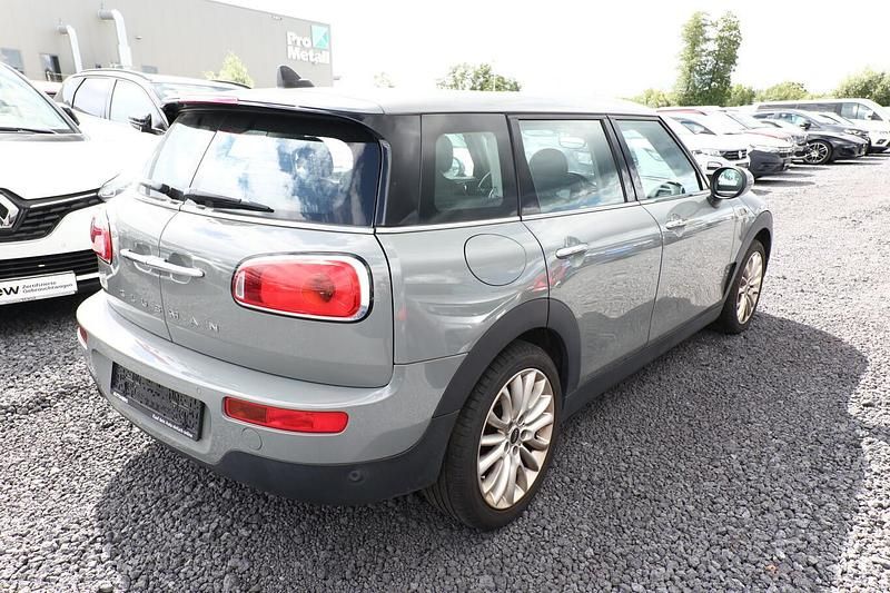 Gebraucht Mini One Clubman 102 PS (75 kW) 2018 Moonwalk grau metallic Kombi