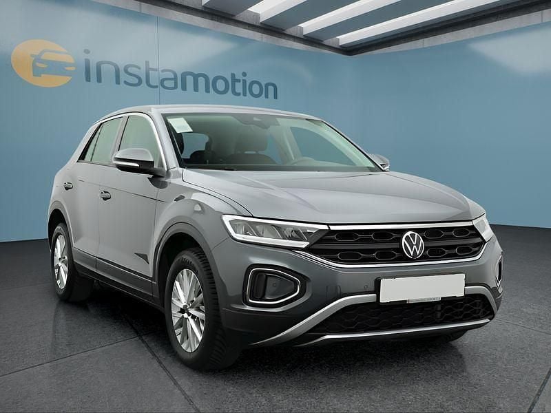 Gebraucht VW T-Roc 116 PS (85 kW) 2024 Grau SUV