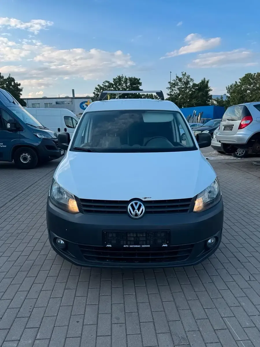 Gebraucht VW Caddy 102 PS (75 kW) 2011 Weiß Van / Kleinbus