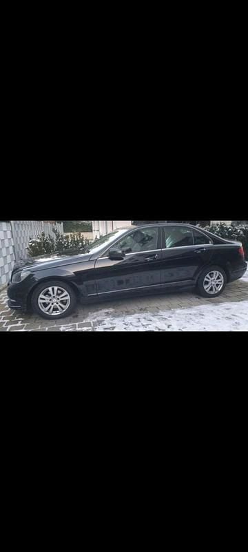 Gebraucht Mercedes C180 156 PS (114 kW) 2013 Schwarz Limousine