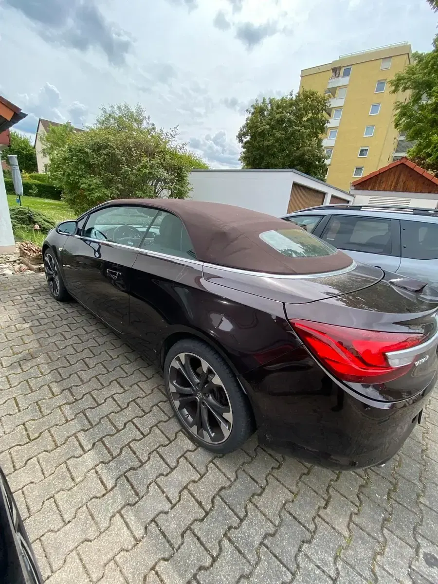 Gebraucht Opel Cascada Active 200 PS (147 kW) 2017 Braun Cabrio