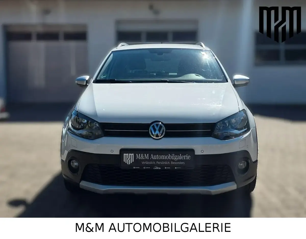 Gebraucht VW Polo 110 PS (80 kW) 2015 Weiß Kleinwagen