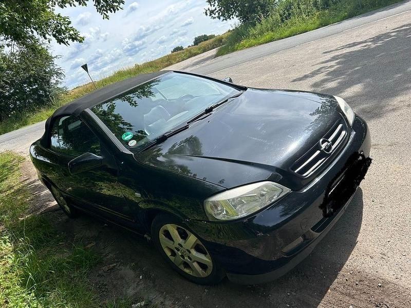 Gebraucht Opel Astra Cabriolet Edition 147 PS (108 kW) 2004 Schwarz Cabrio